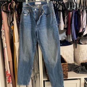 Abercrombie curve love cropped straight leg jeans